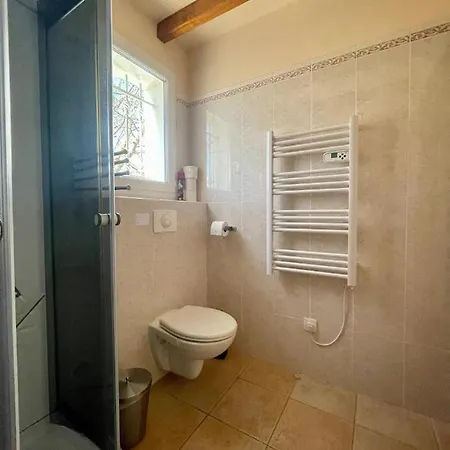 Prázdninový dům Logement Dans Maison Entre Nimes Et Anduze *
